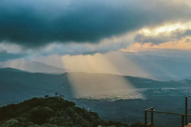 What the Rain Is Saying: A Traveler's Guide to Listening to Molokai's Weather